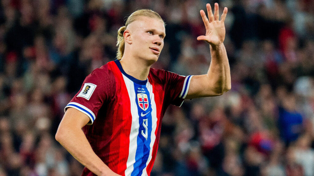 Oslo 2025-09-09. Norges Erling Braut Haaland firar efter 10-1-målet under VM-kvalmatchen i fotboll mellan Norge och Moldavien på Ullevaal Stadion.