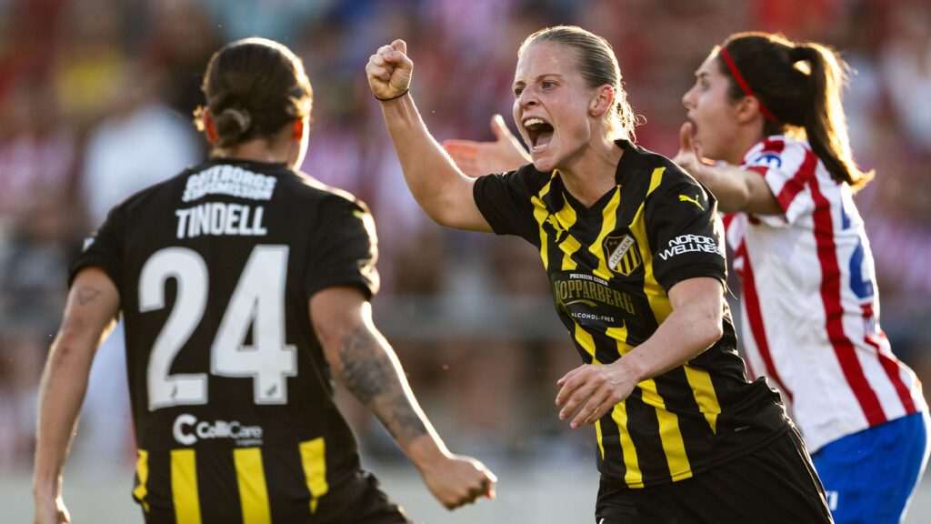 250918 Anna Anvegård från Häcken firar efter 0-1 under den andra matchen i UEFA Women’s Champions Leagues tredje kvalomgång mellan Atletico Madrid och Häcken den 18 september 2025 i Madrid.