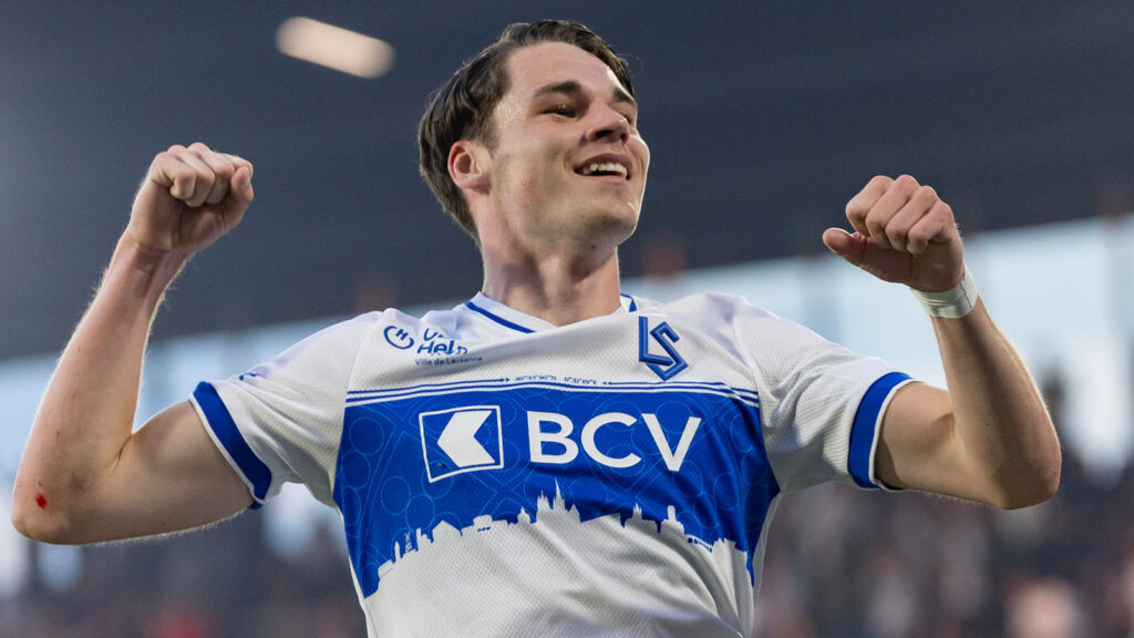 250514, Fotboll, Schweiziska Ligan: 14.05.2025; Lausanne; Fotboll Super League - FC Lausanne-Sport - FC Basel; Jamie Roche (Lausanne) jublar efter sitt mål till 1-0.