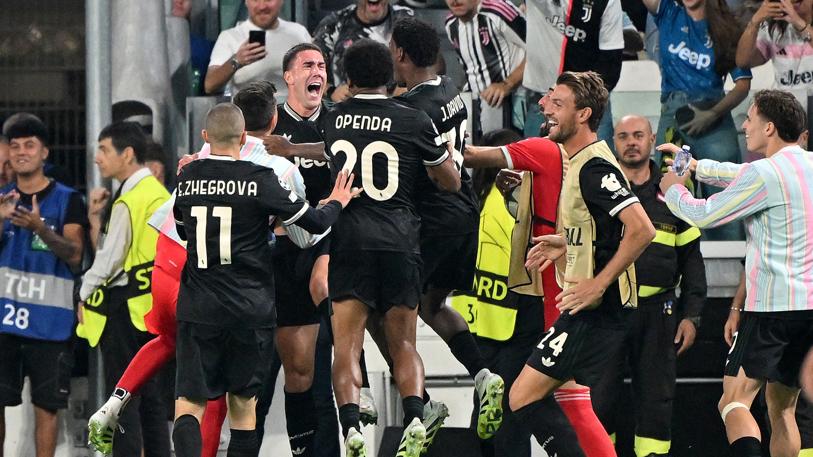 JUST NU: Juventus räddade poäng mot Dortmund i galen premiär