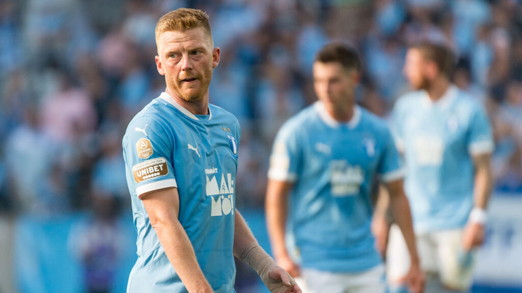 250824 Malmö FFs Anders Christiansen under fotbollsmatchen i Allsvenskan mellan Malmö FF och IFK Göteborg den 24 augusti 2025 i Malmö.
