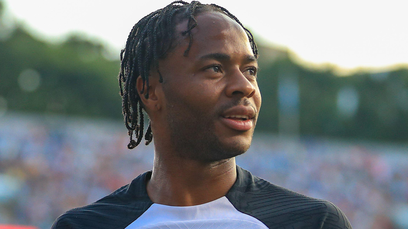 Spelarfacket i kontakt med Chelsea om Sterling