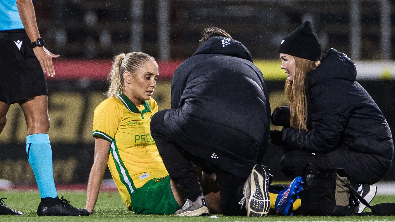 Oroväckande för Bajen – Carlsson av skadad