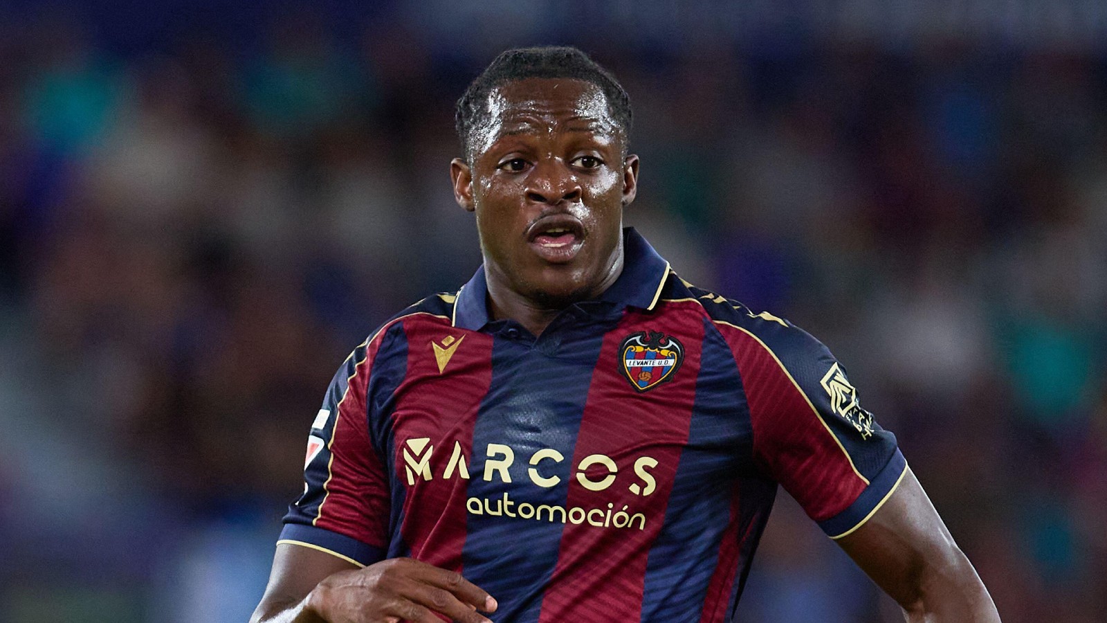 Uppgifter: Brentford vill värva Levante-anfallare – från Villarreal