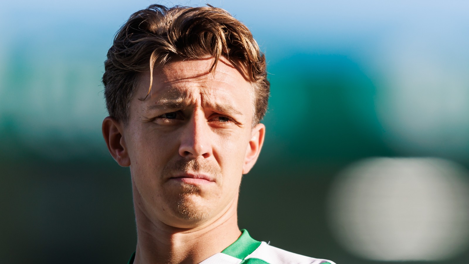 Uppgifter: Blåvitt och Öis överväger Bosman-värvning
