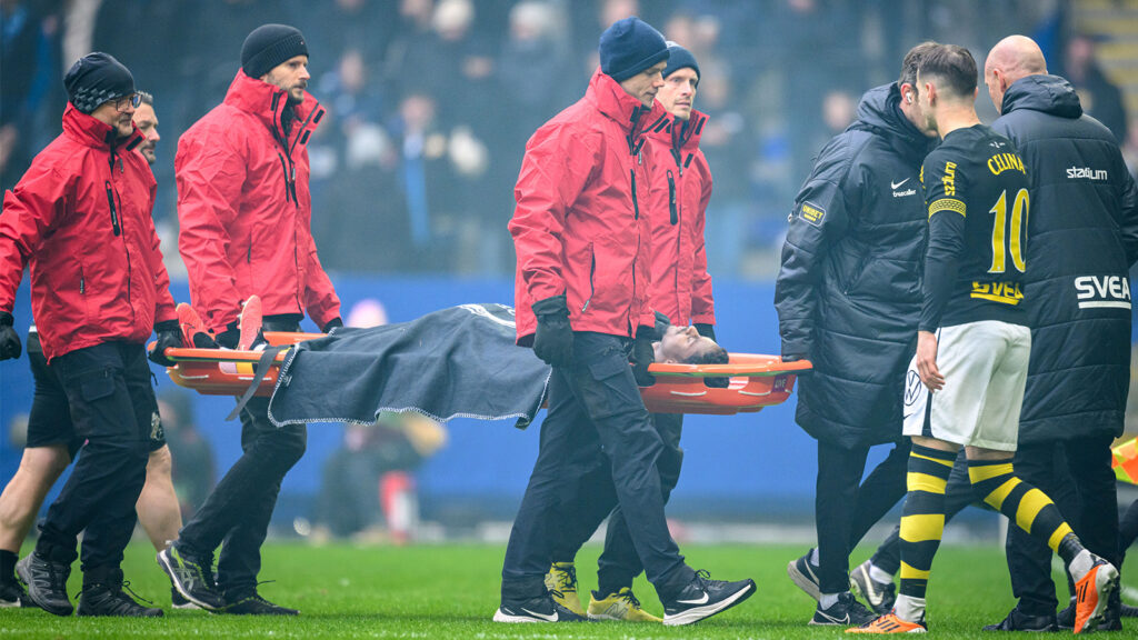 240421 AIKs Bersant Celina och Abdihakim Ali under fotbollsmatchen i Allsvenskan mellan AIK och Djurgården den 21 april 2024 i Stockholm.