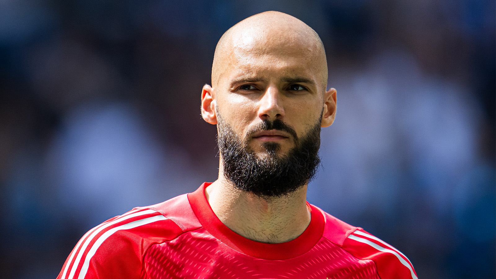 Dif-keepern om bytet: ”Jag respekterar hans beslut”
