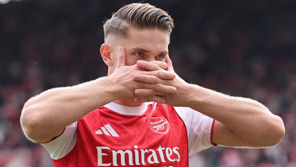 London, Storbritannien. 13 september 2025. Viktor Gyökeres från Arsenal firar det andra målet under Premier League-matchen mellan Arsenal och Nottingham Forest på Emirates Stadium, London.