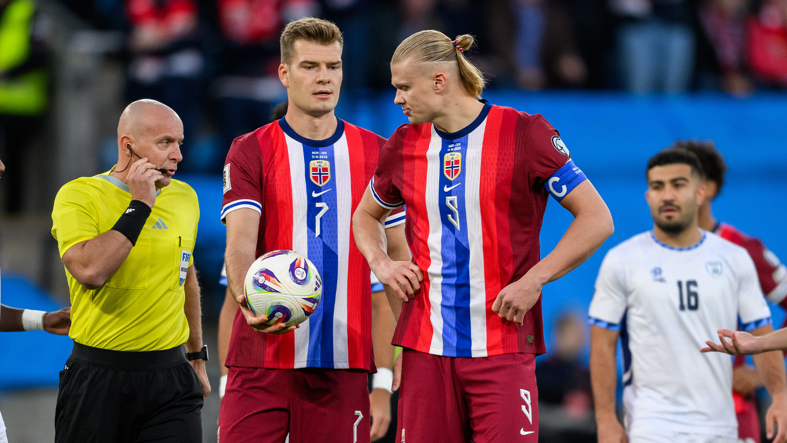 TV: Erling Haaland missar straff – två (!) gånger
