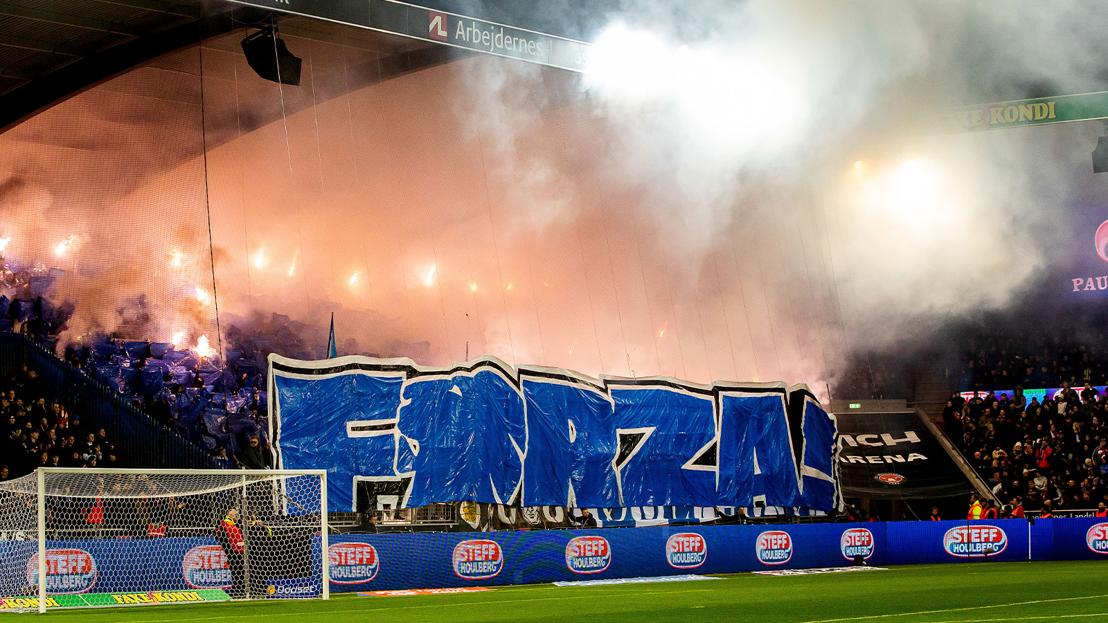 FC Köpenhamn bötfälls – efter användning av pyro och fyrverkerier