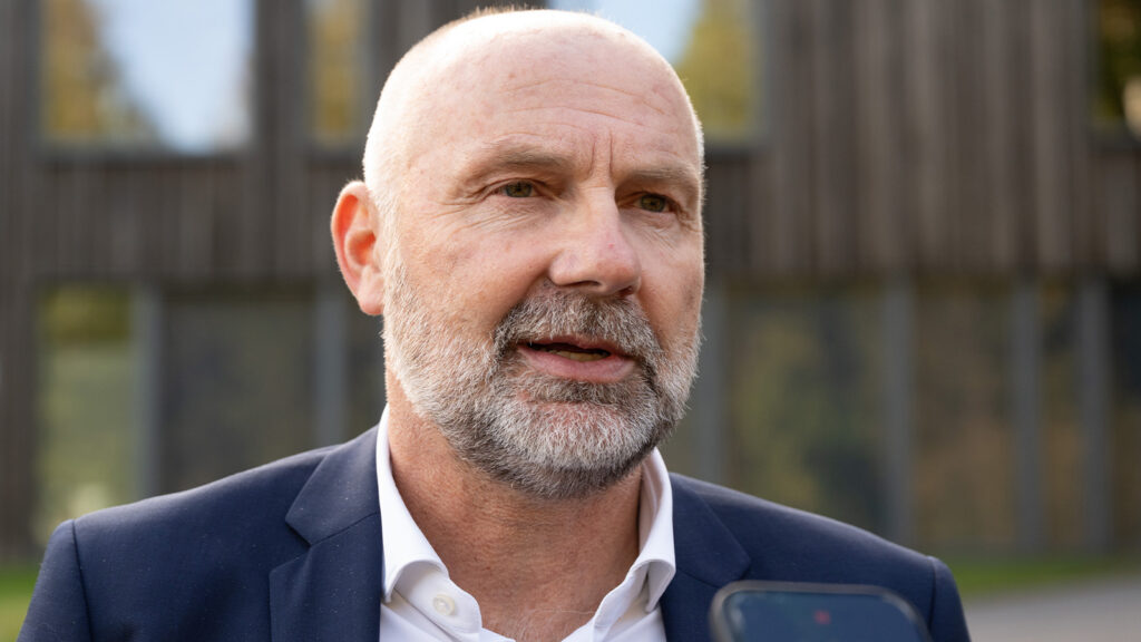 251001 Avgående klubbdirektör Håkan Mild under en pressträff med IFK Göteborg den 1 oktober 2025 i Göteborg.
