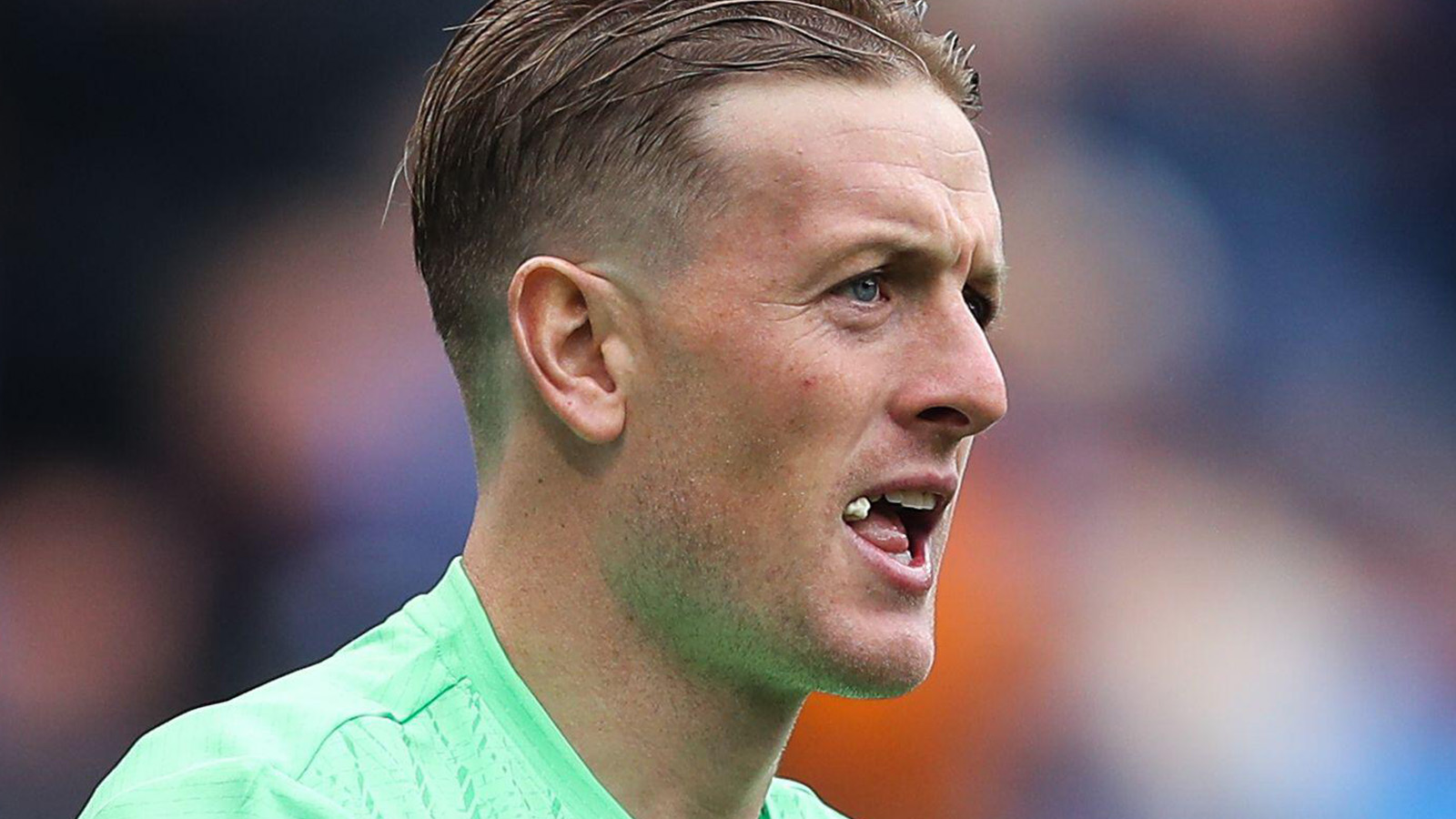 Pickford blir kvar i Everton: ”Väldigt speciell klubb”