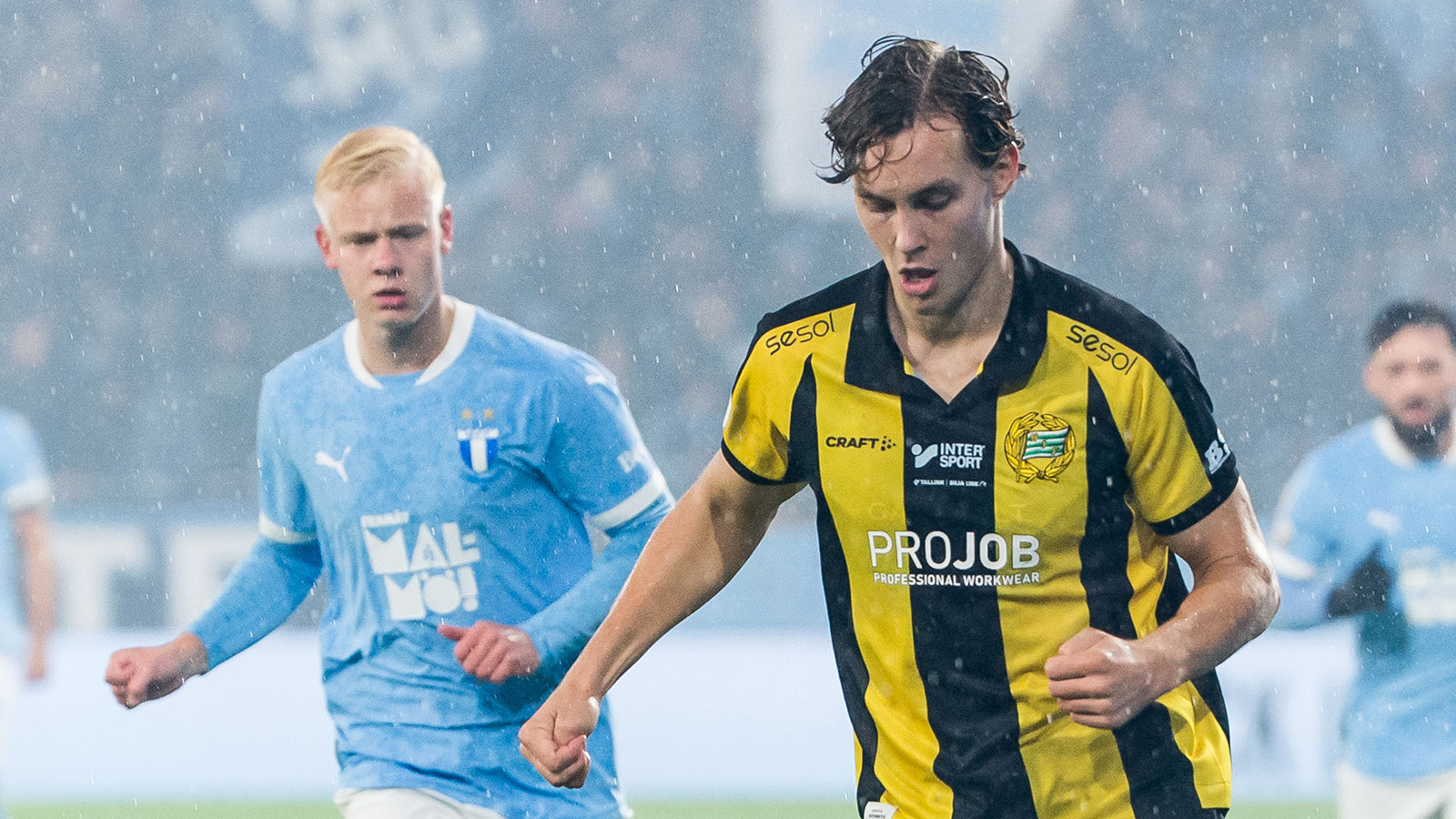 JUST NU: Olsen nära blunder direkt