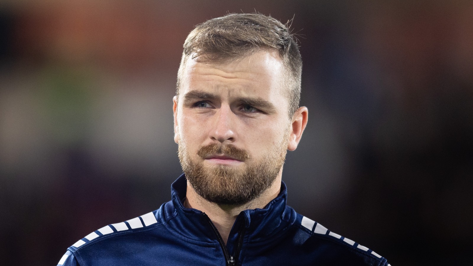 Klart: Erik Gunnarsson förlänger kontraktet