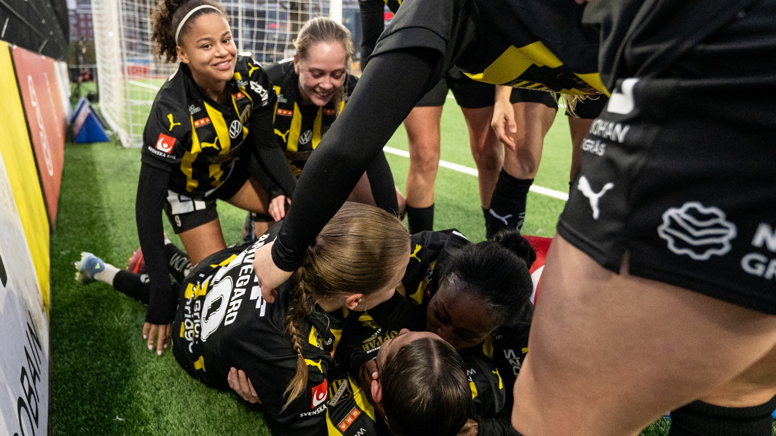 JUST NU: Häcken stormar mot guld – utökar ledningen
