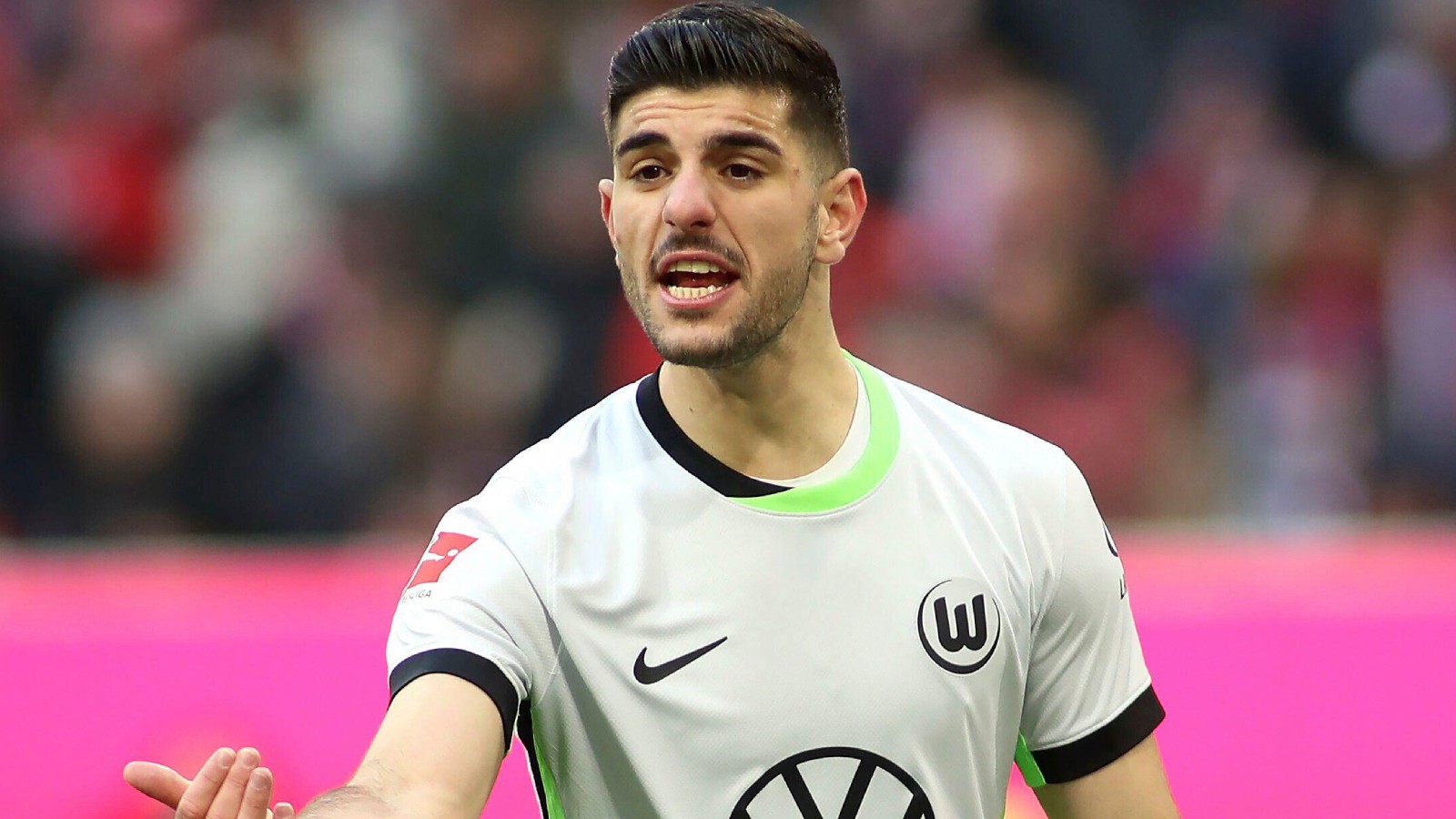 Uppgifter: Engelska toppklubbar har ögonen på Koulierakis