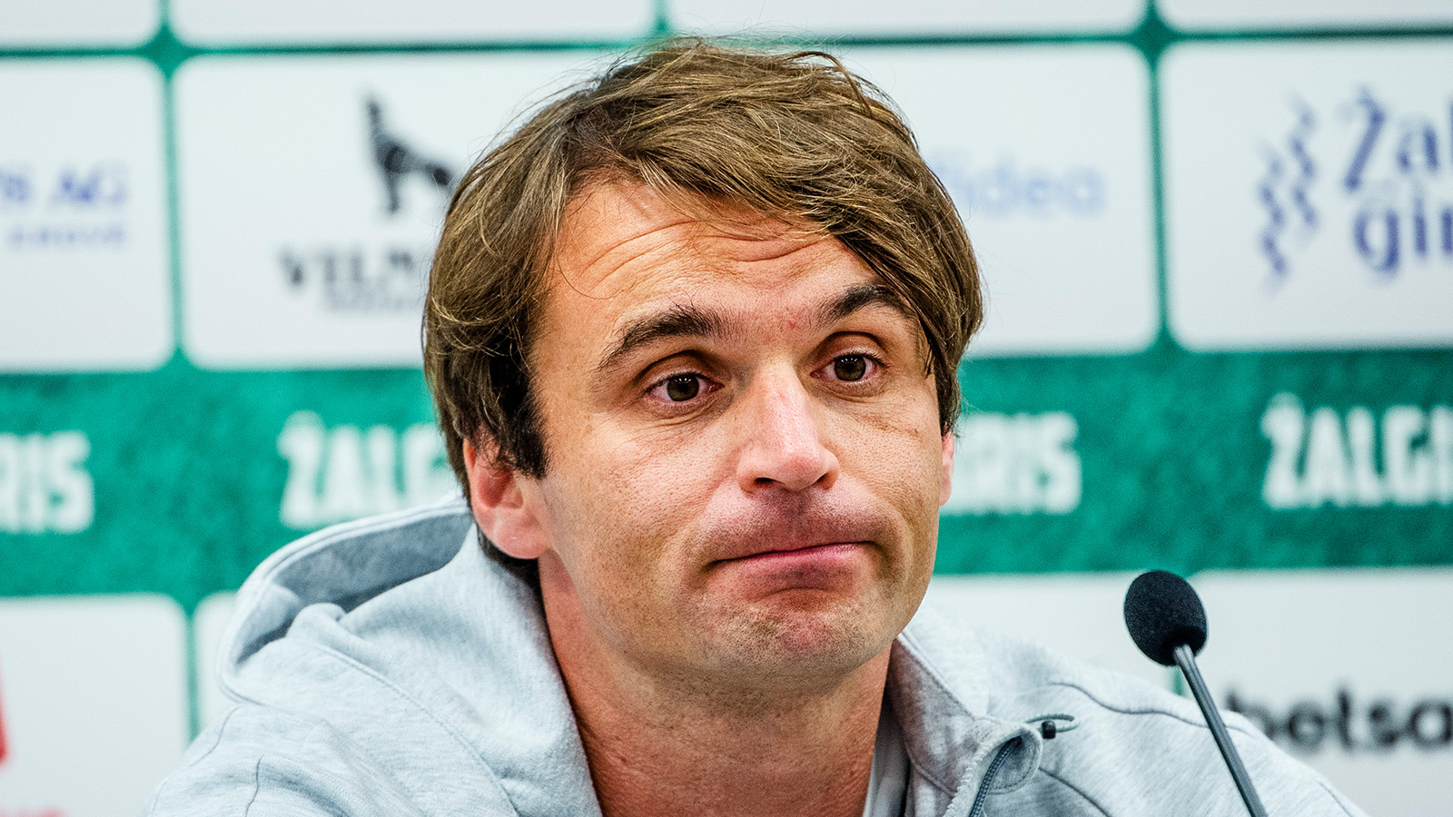 Klart – Milojevic får sparken från Sharjah: ”Mår inte bra”