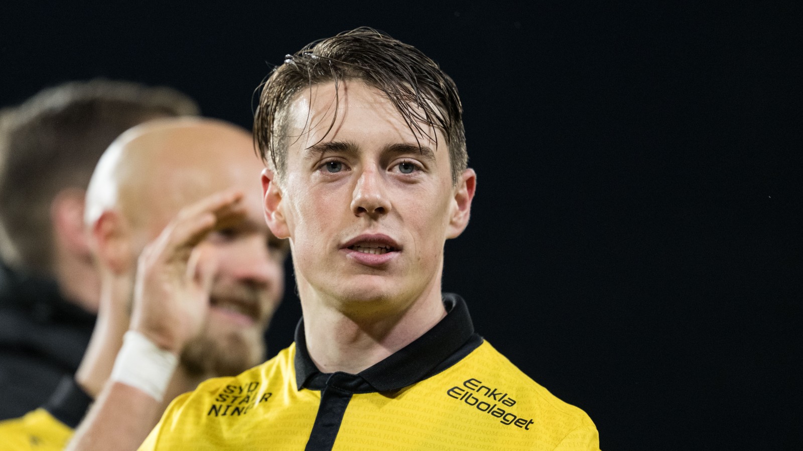 AVSLÖJAR: Nya intresset för Stroud – och ”guldbiljetten” till England