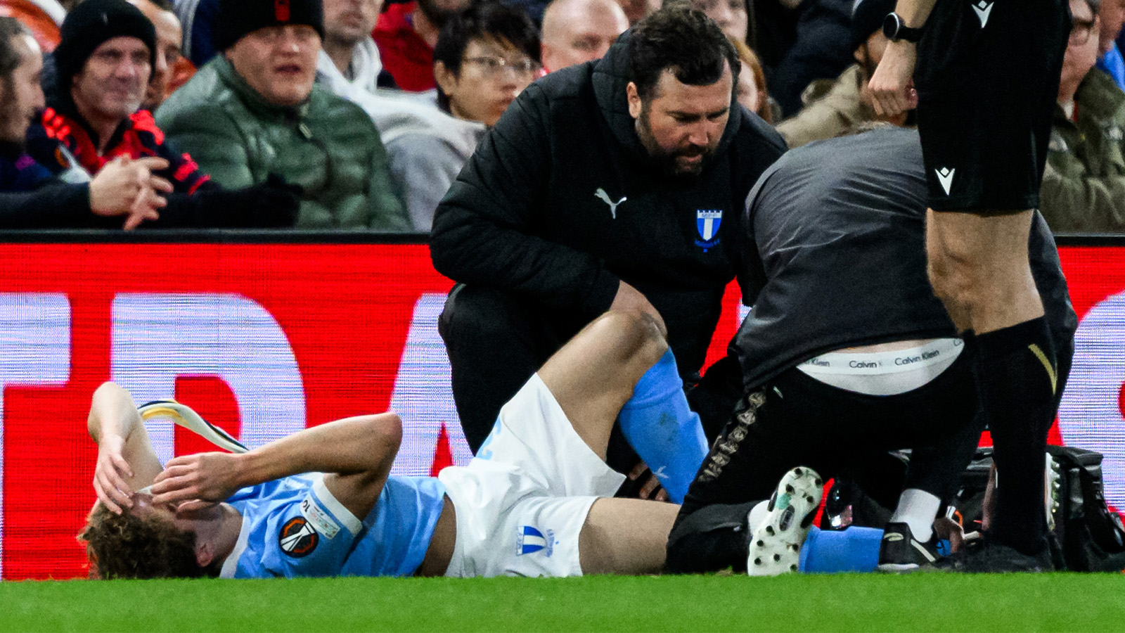 Hugo Bolin tvingades till byte med skada