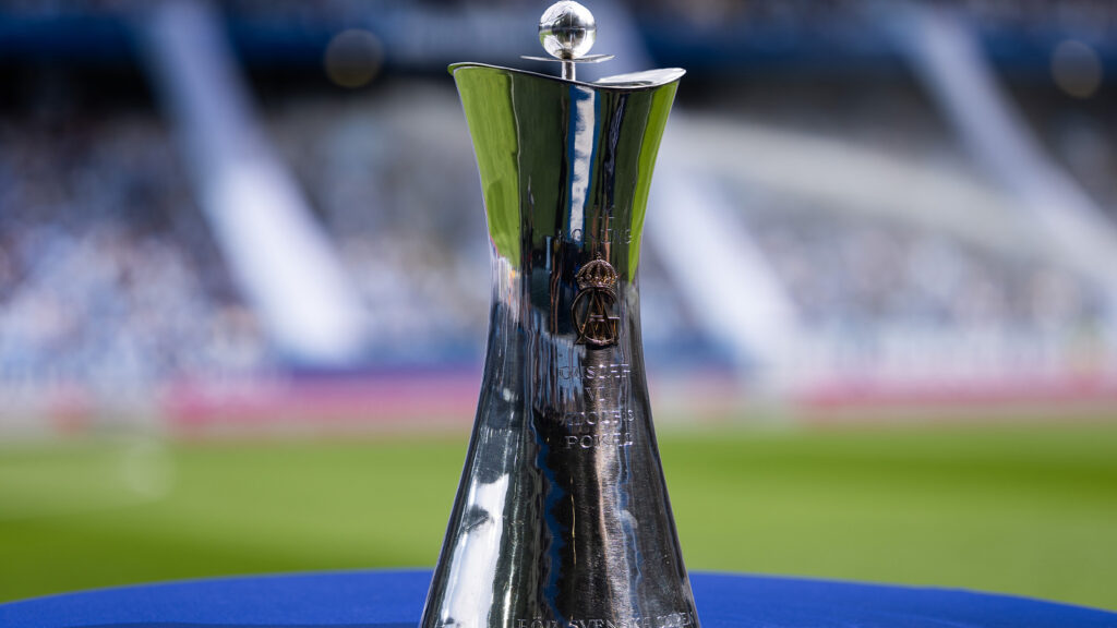 250529 Gustaf den VI Adolfs Pokal inför finalen i Svenska Cupen mellan Malmö FF och Häcken den 29 maj 2025 i Malmö.