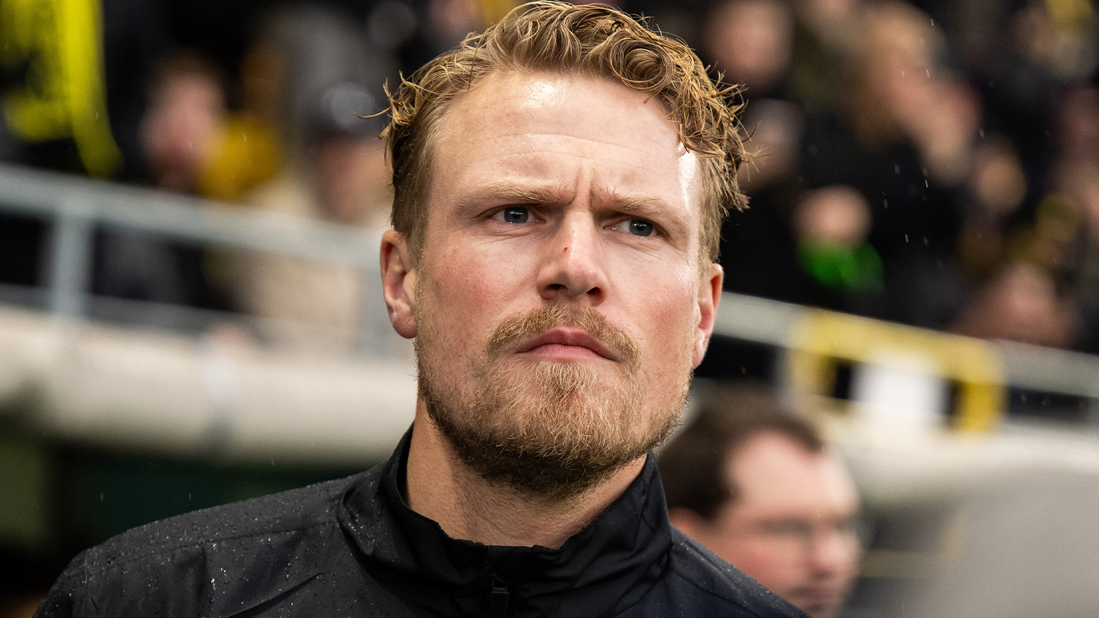 251102 Elfsborgs tränare Oscar Hiljemark under fotbollsmatchen i Allsvenskan mellan Elfsborg och AIK den 2 november 2025 i Borås.