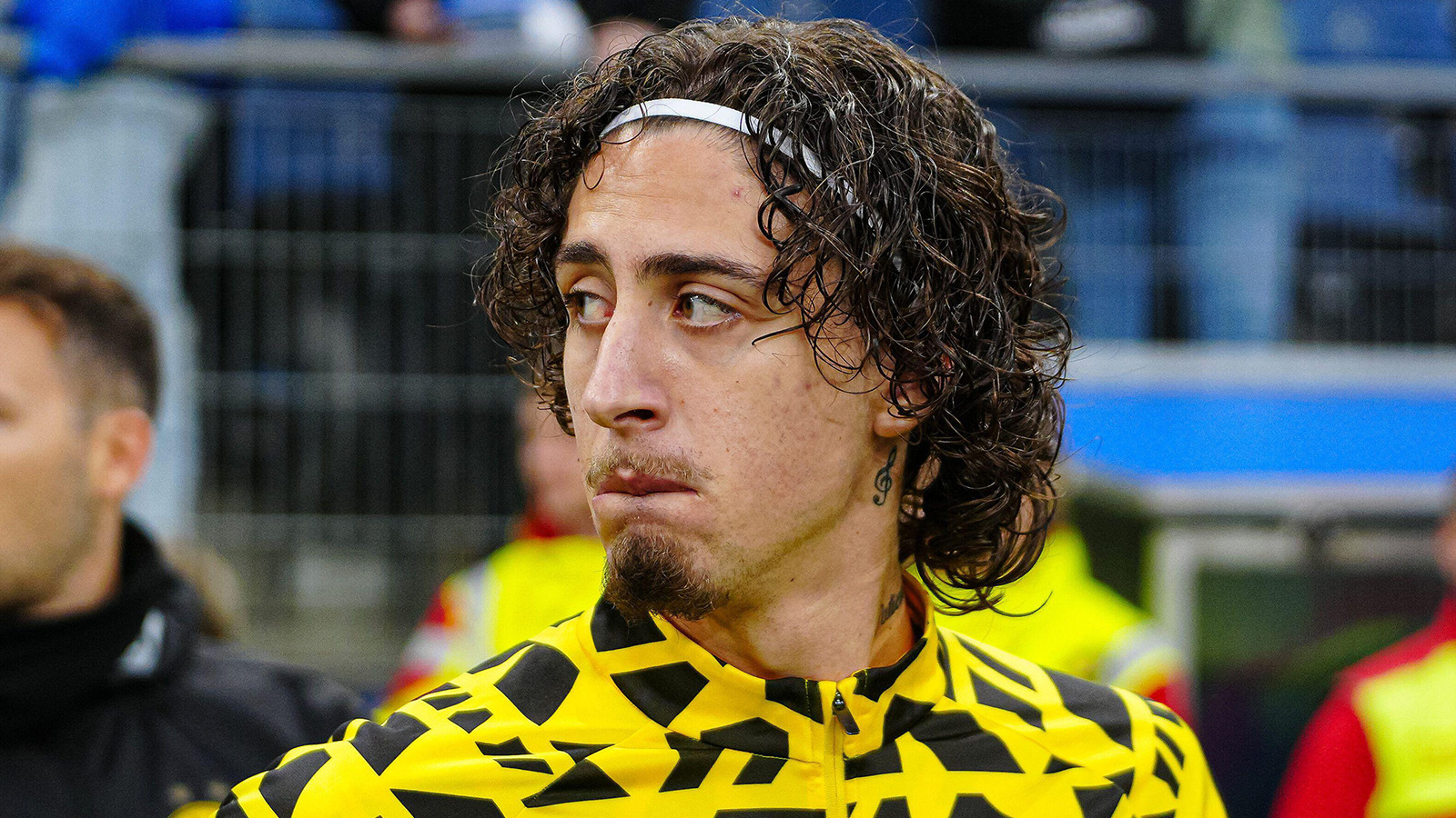 Uppgifter: Silvas framtid i Dortmund osäker