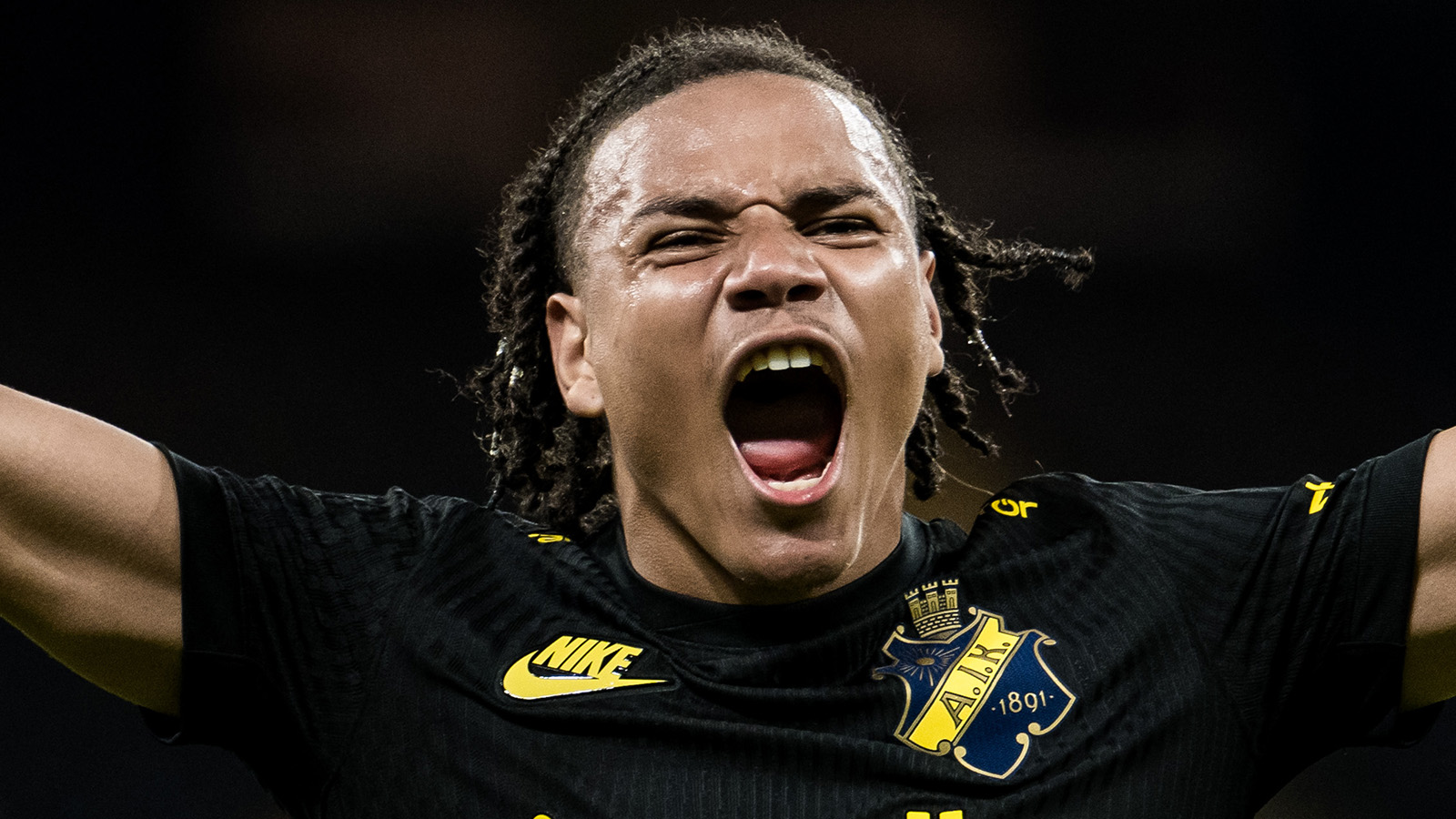 Uppgifter: Dortmund jagar Kevin Filling