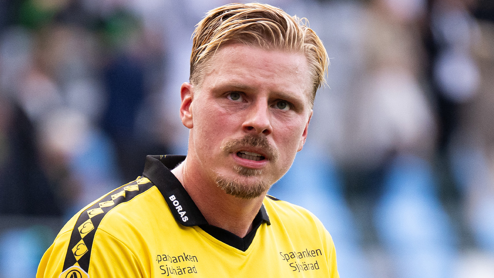 Frick bröt ihop när vännen tackades av: ”Förtjänar mer”