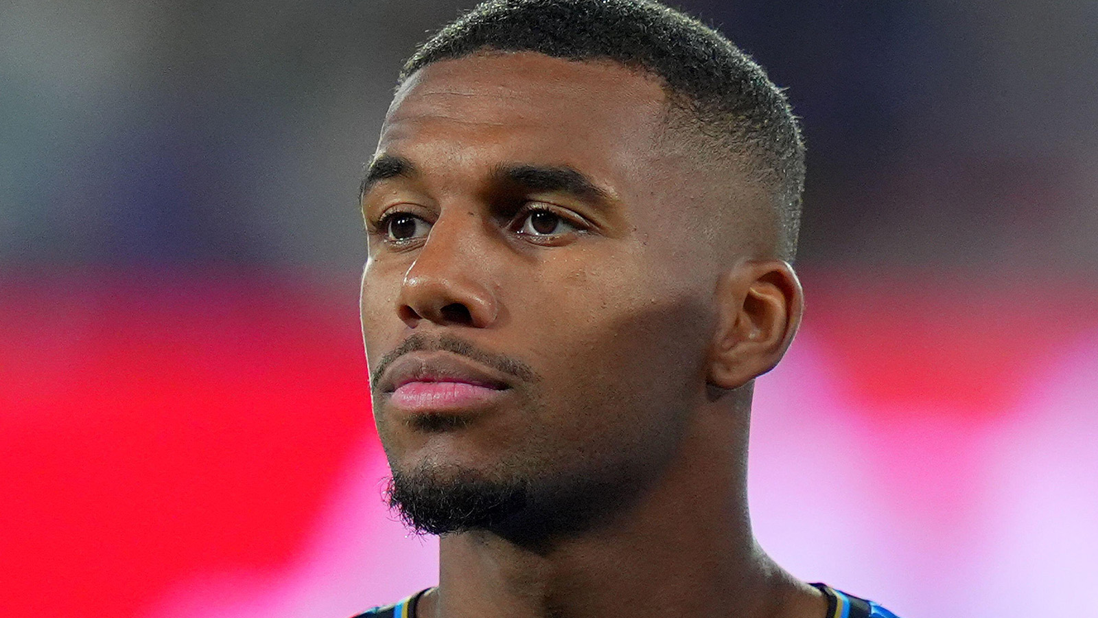 Transfergurun: ”ALLA klubbar är intresserade av Hien”