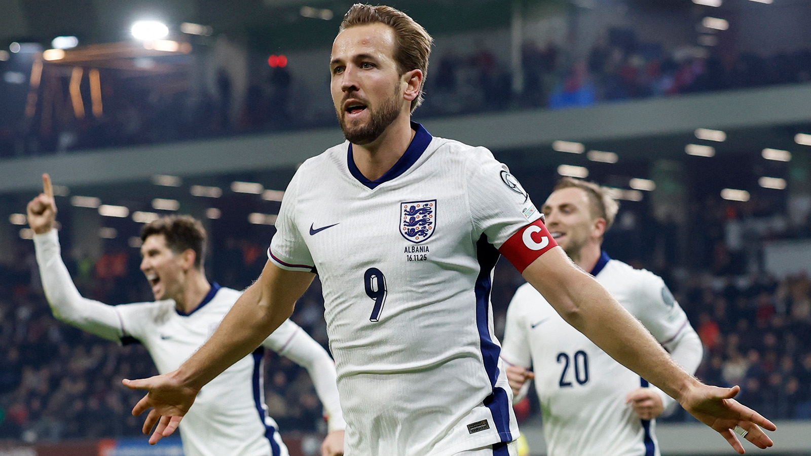 Kanes succé fortsätter – tvåmålsskytt för England