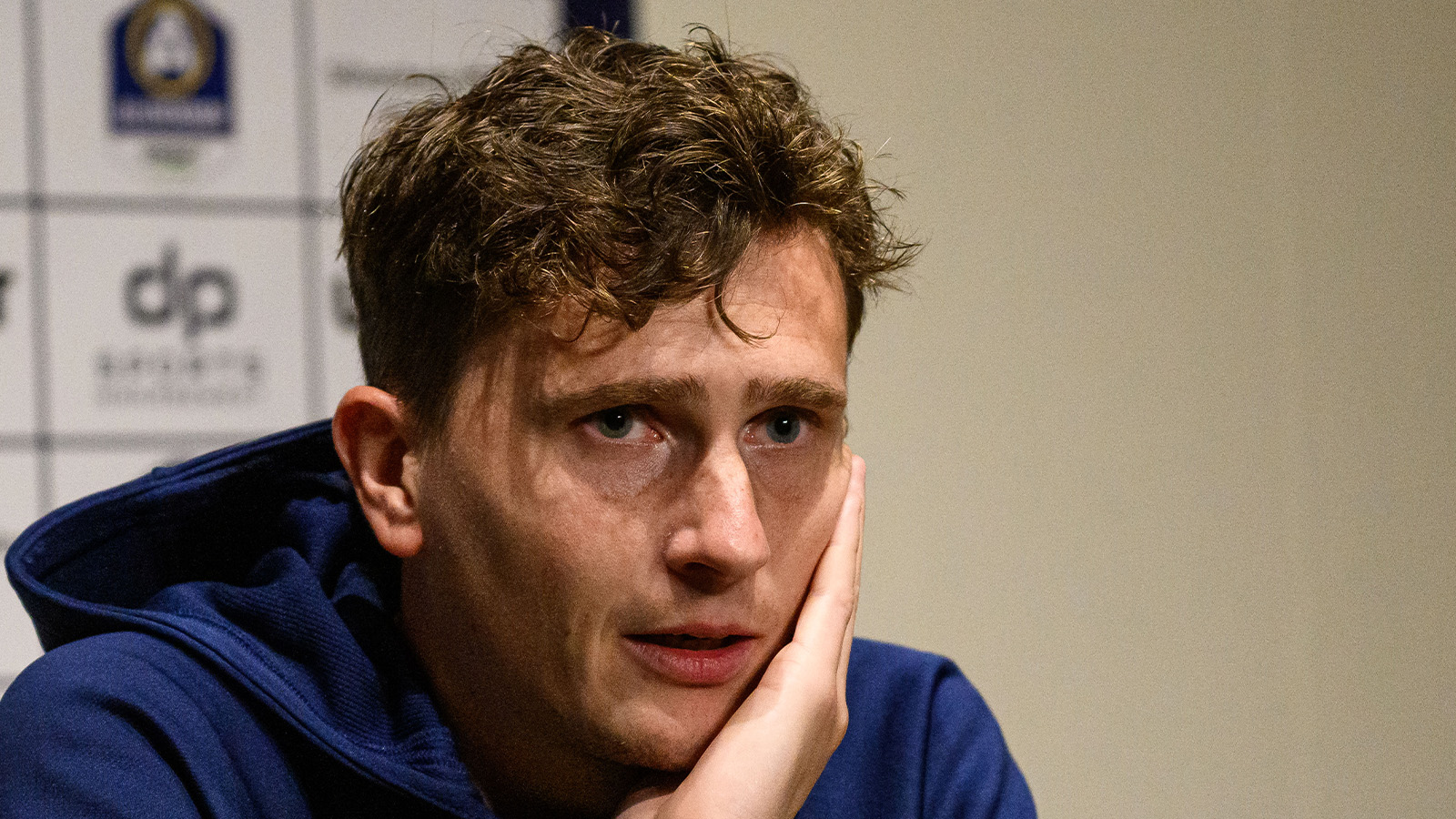 Oron inför kvalet: ”Tror inte vi kommer ha en full bänk”