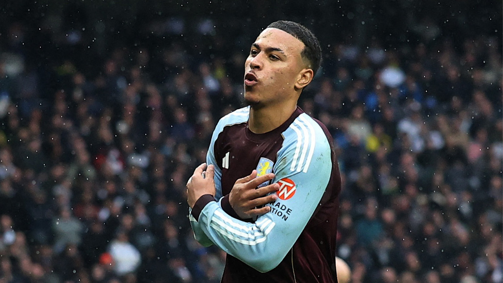 Klart: Morgan Rogers förlänger med Aston Villa