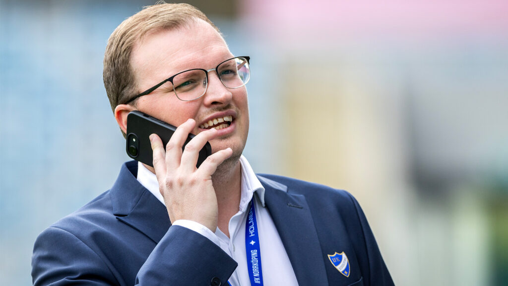 250501 IFK Norrköpings Dennis Popperyd under semifinalen i Svenska Cupen mellan IFK Norrköping och Häcken den 1 maj 2025 i Norrköping.