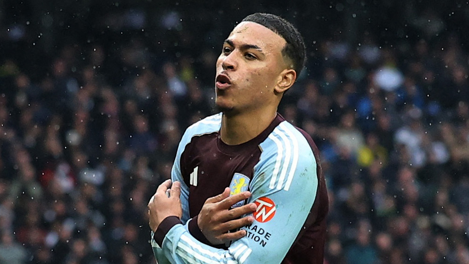 Uppgifter: Morgan Rogers förlänger med Aston Villa