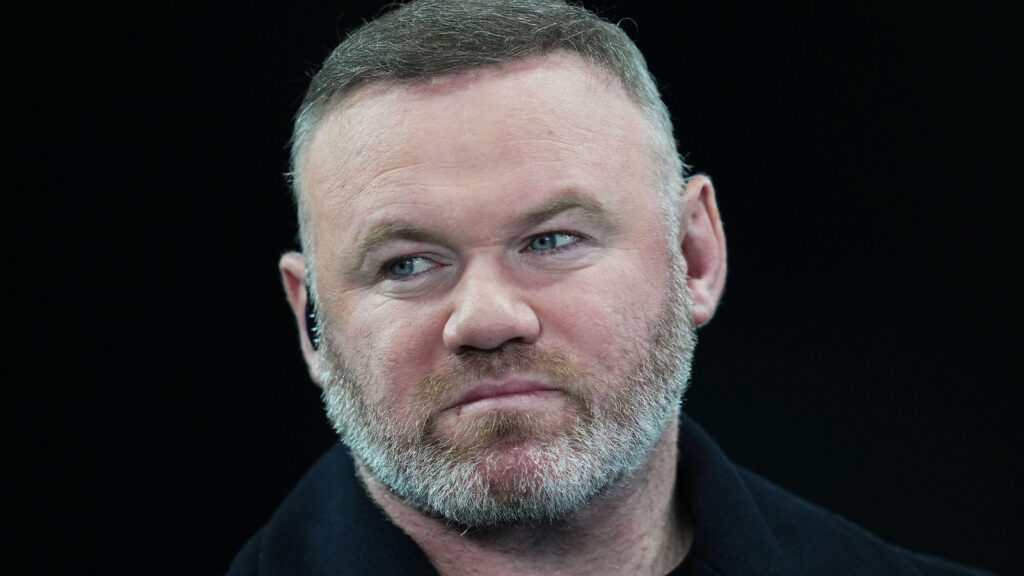 Den före detta spelaren Wayne Rooney under UEFA Champions League-matchen mellan Tottenham Hotspur FC och Villarreal CF, omgång 1, spelad på Tottenham Hotspur Stadium den 16 september 2025 i London, Spanien.