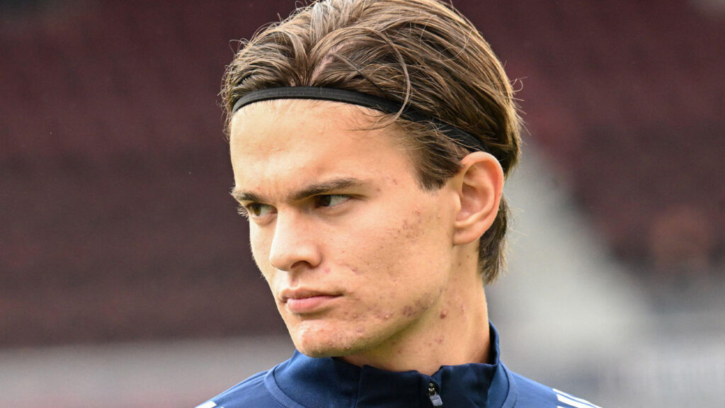 Bologna, Italien. 5 oktober 2025. Vural Isak (Pisa SC) porträtteras under Serie A-matchen mellan Bologna FC och Pisa SC i Bologna, Italien, den 5 oktober 2025.