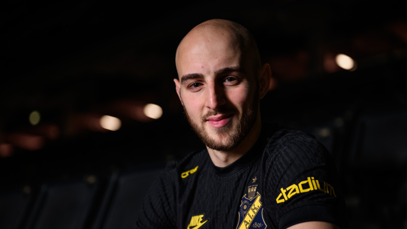 Klart: AIK värvar Amel Mujanic – ”Otrolig stolthet”