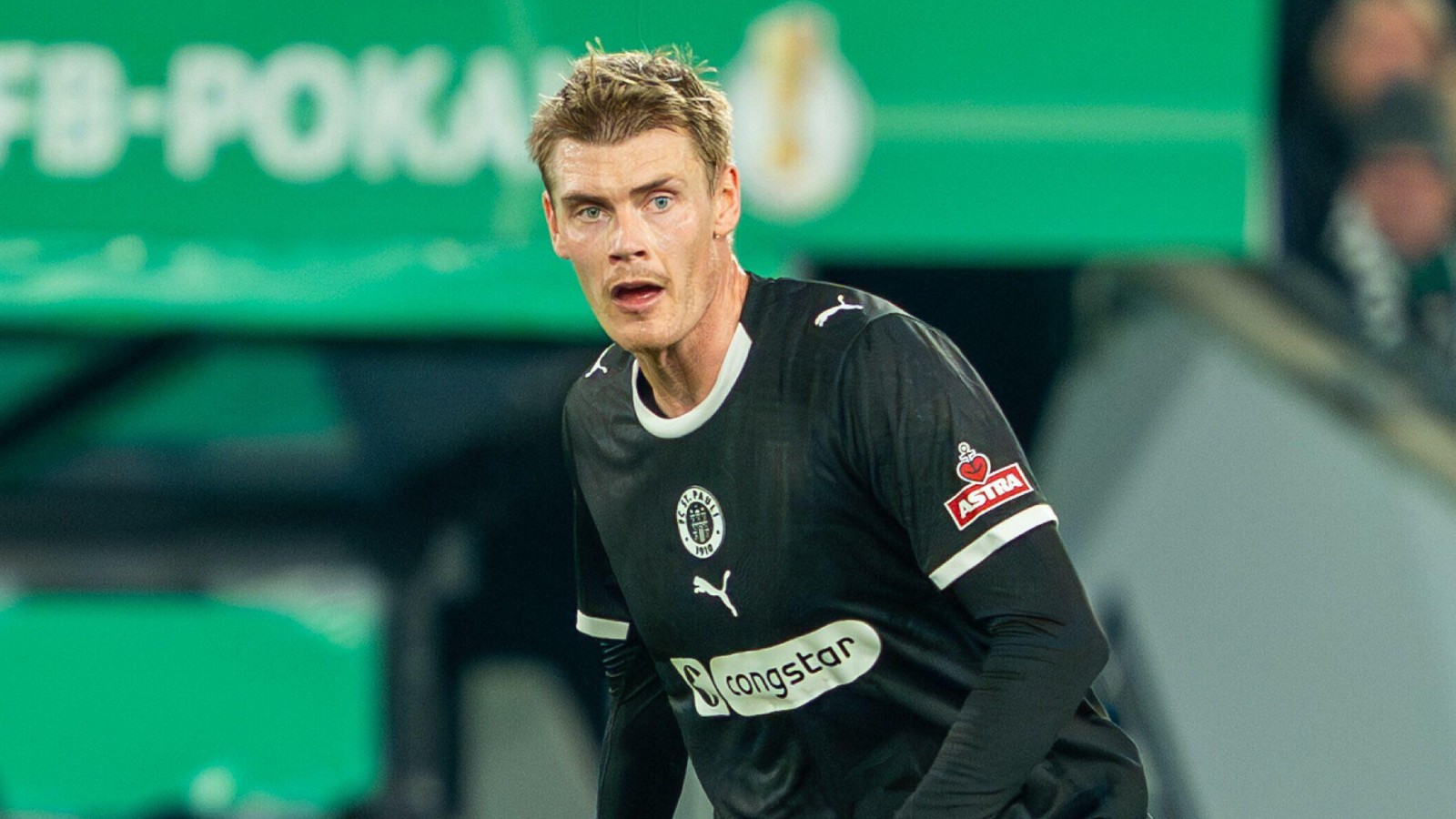 JUST NU: Svenskens mardröm – utvisad efter misstag