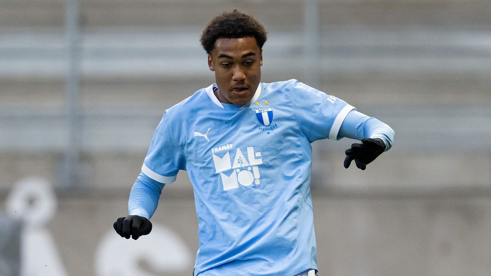 JUST NU: 17-åring startar för Malmö FF borta mot Porto