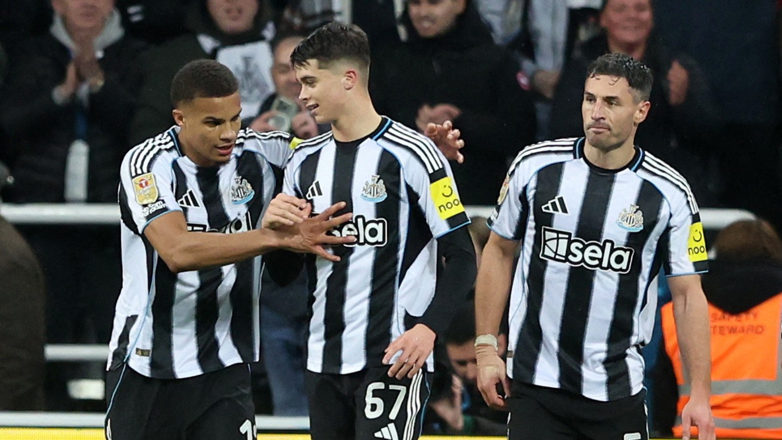 Newcastle avgjorde på stopptid – vidare i ligacupen