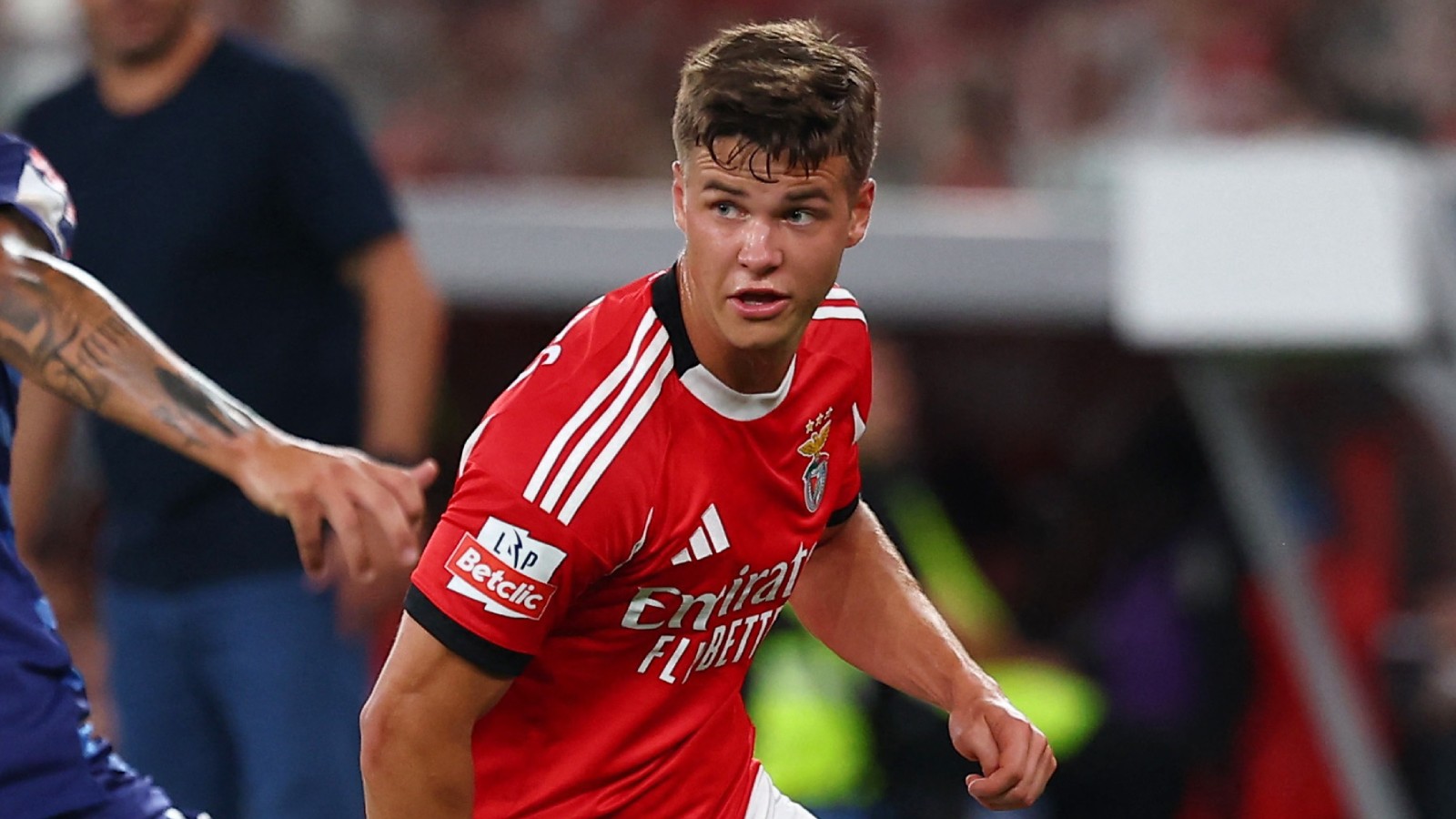 Uppgifter: Engelsk storklubb har ögonen på Samuel Dahl