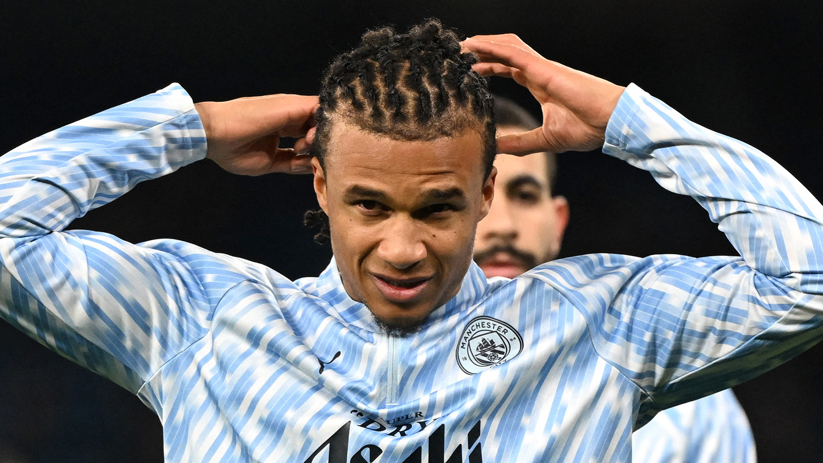 Uppgifter: Aké nobbar Premier League-klubben