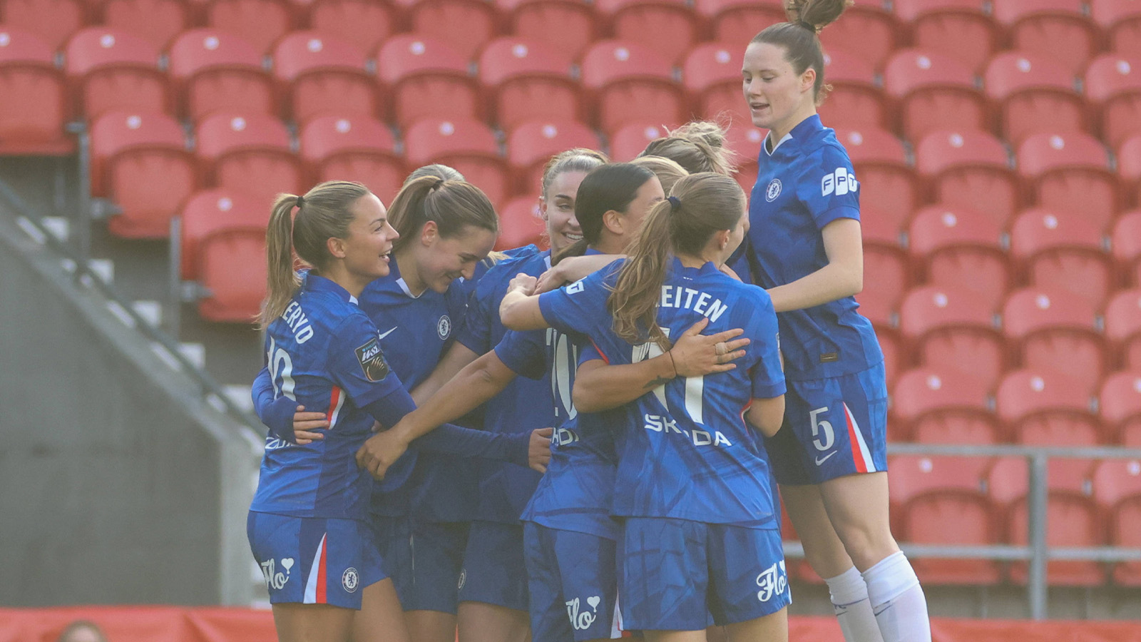 Kaneryd med hattrick i Chelseas galna kross mot Liverpool