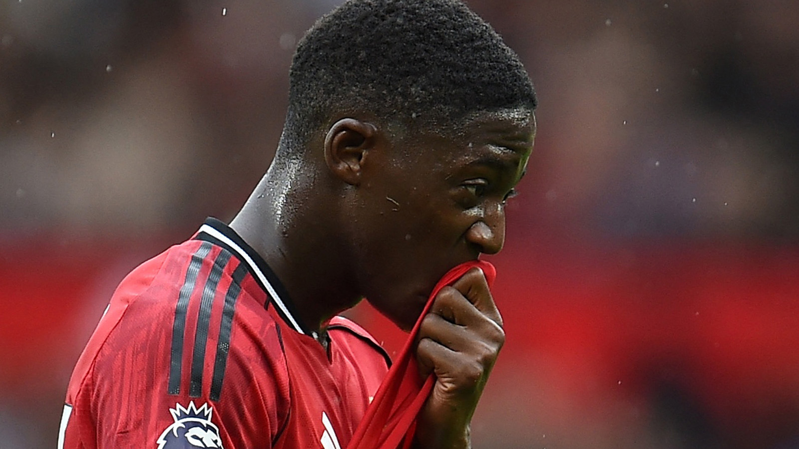 Uppgifter: Uniteds höga krav på Mainoo-affär