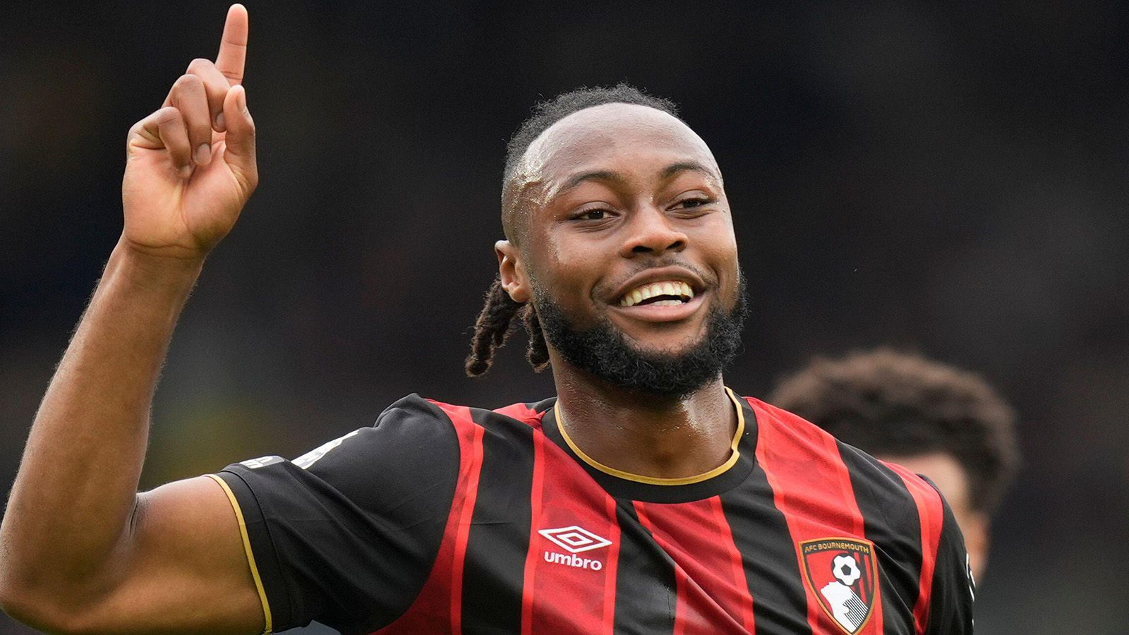 Semenyo hyllas: ”Med all respekt…”