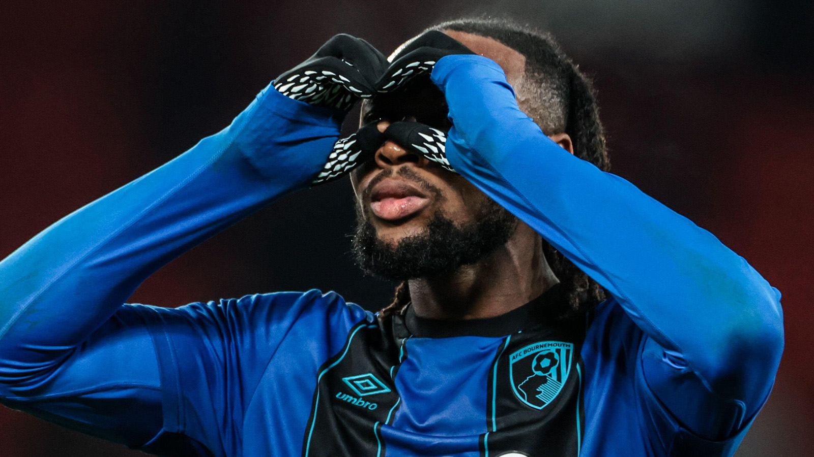 Uppgifter: Semenyo tar beslut om framtiden