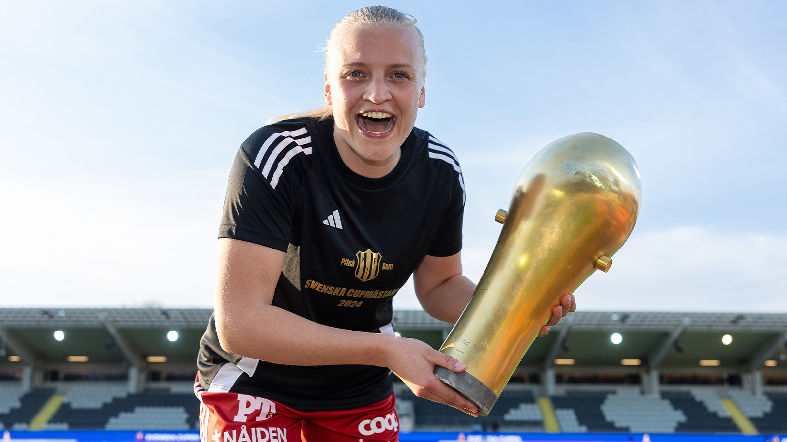 Officiellt: Wilma Carlsson lämnar Piteå