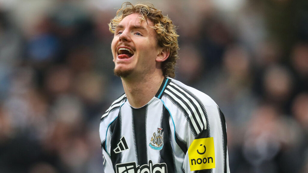 Newcastle Upon Tyne, Storbritannien. 20 dec, 2025. Nick Woltemade från Newcastle United under Premier League-matchen mellan Newcastle United och Chelsea på St. James' Park, Newcastle Upon Tyne, England, den 20 december 2025.