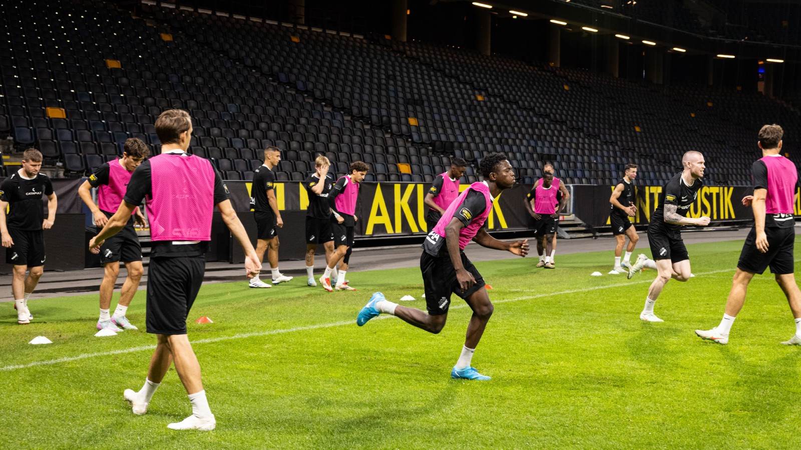 AIK tvingas ställa in träningspass: ”Kraftig vind”