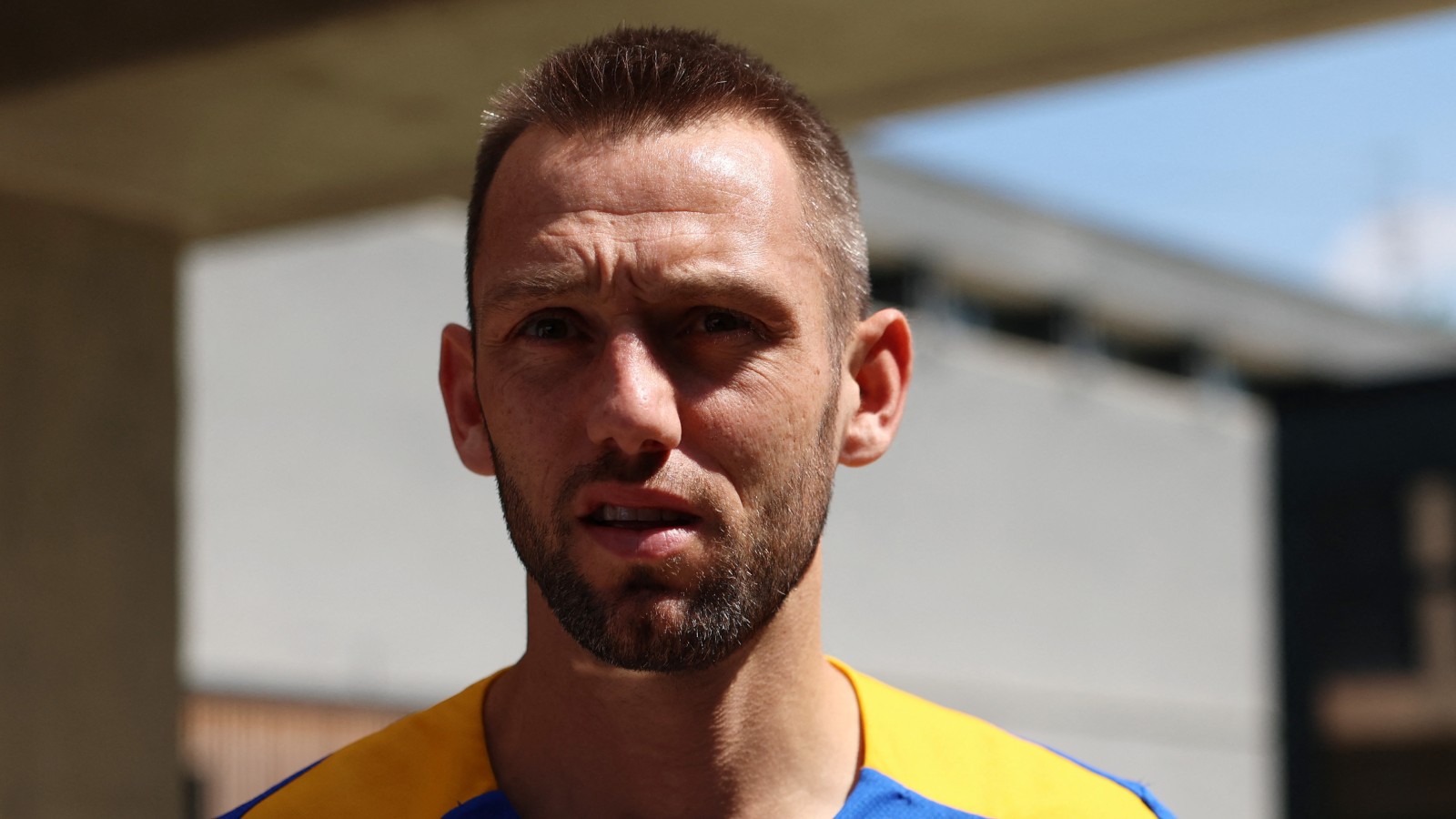 Uppgifter: Premier League-klubb intresserade av de Vrij